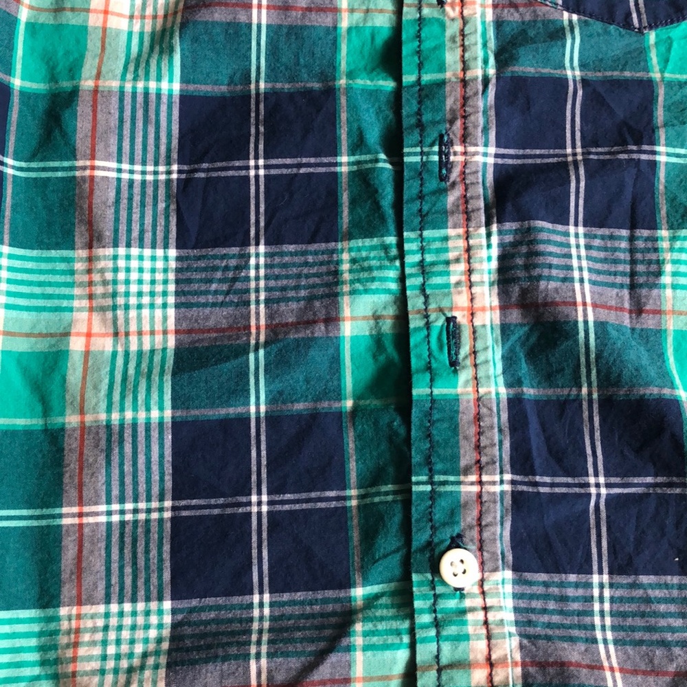 Button down shirt - Picture 3 of 3